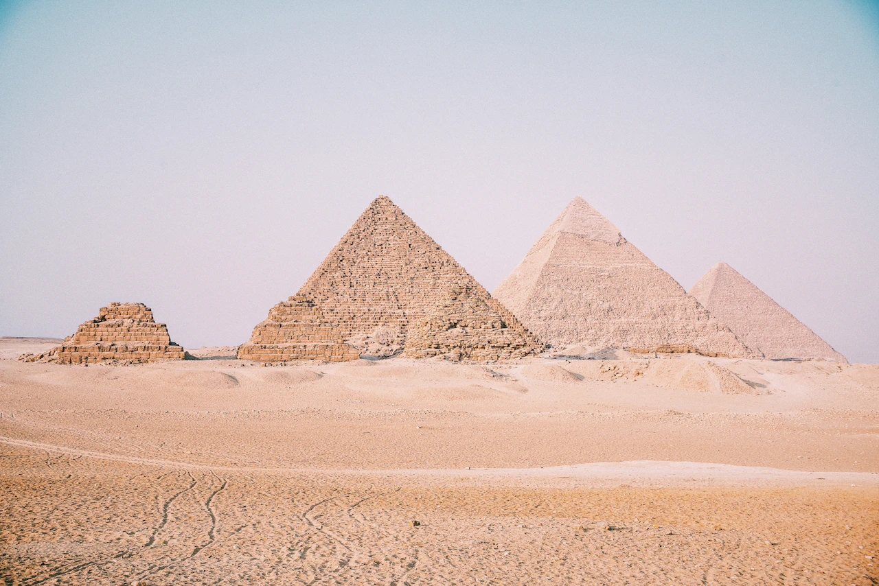 Best Travel eSIM Egypt 5G (Cairo, Giza) - Orange prepaid mobile data at CAI/HRG from $3.99 ($1.65/GB)